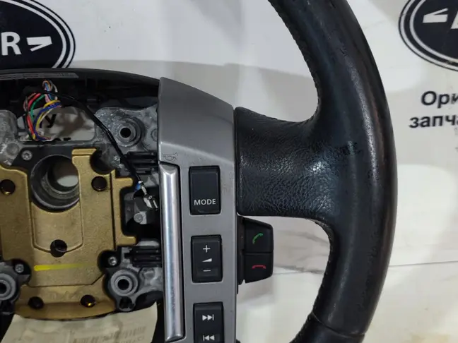 Руль Land Rover DISCOVERY 3 L319  2005 - 2009