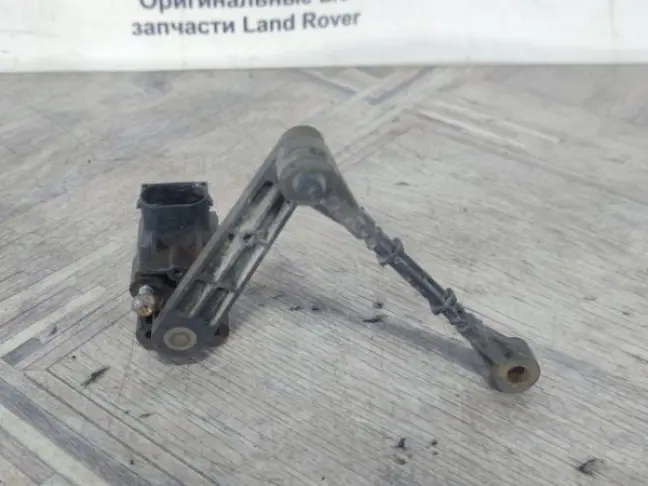 Датчик задний правый кузова Land Rover Discovery 3