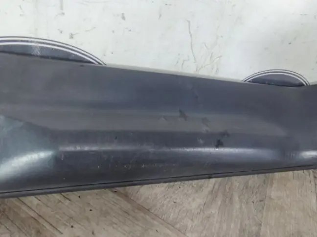 Молдинг двери задний левый  Range Rover Sport 320