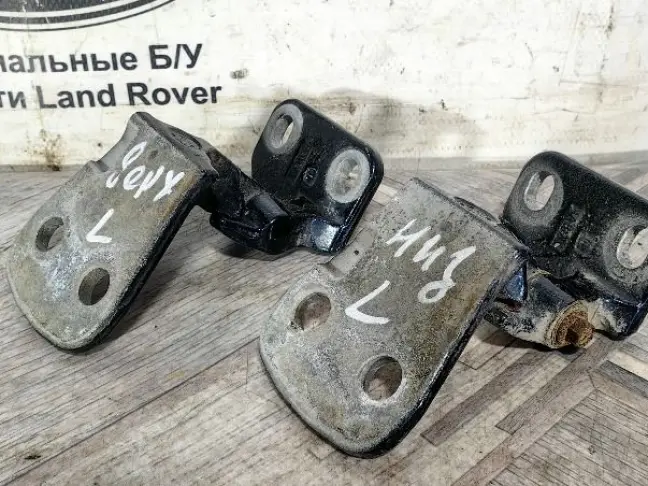 Петли двери комплект Range Rover Sport L320