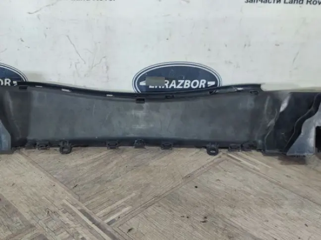 Кожух проводки под жабо Sport L320 2005-2009