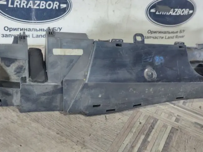 Кожух проводки под жабо Sport L320 2005-2009