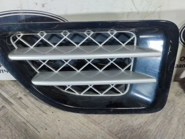 Жабры в крылья Land Rover Sport L320 2005-2009