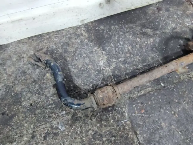 Стабилизатор задний Range Rover Sport L320 3.6