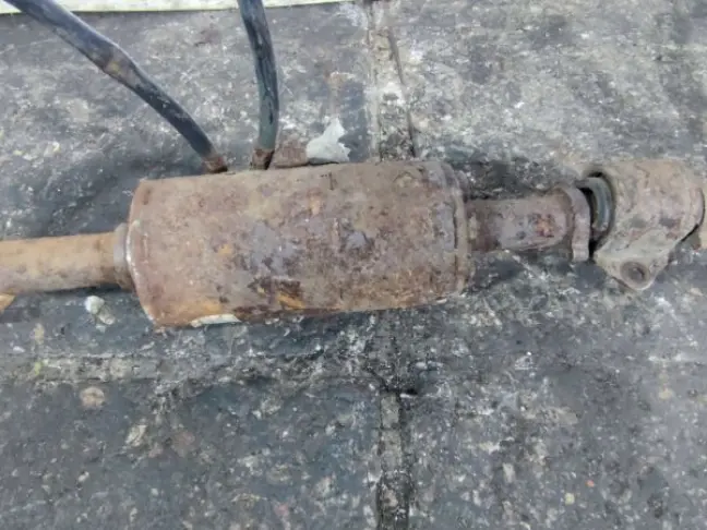 Стабилизатор задний Range Rover Sport L320 3.6