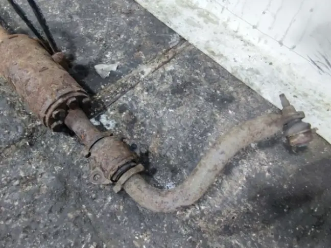 Стабилизатор задний Range Rover Sport L320 3.6