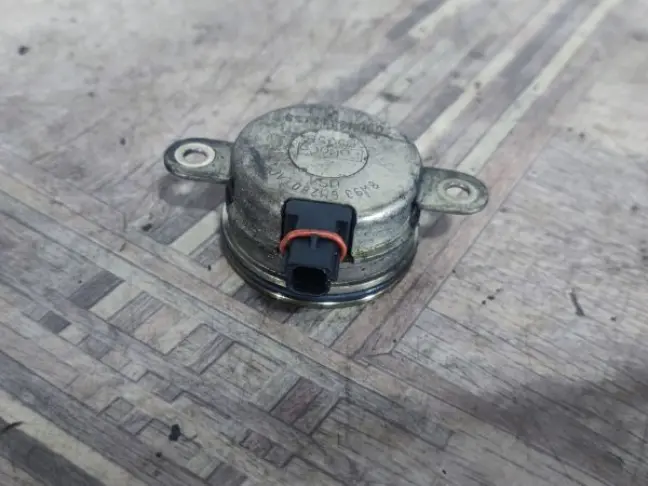 Клапан газораспределения Range Rover 09-13 5.0