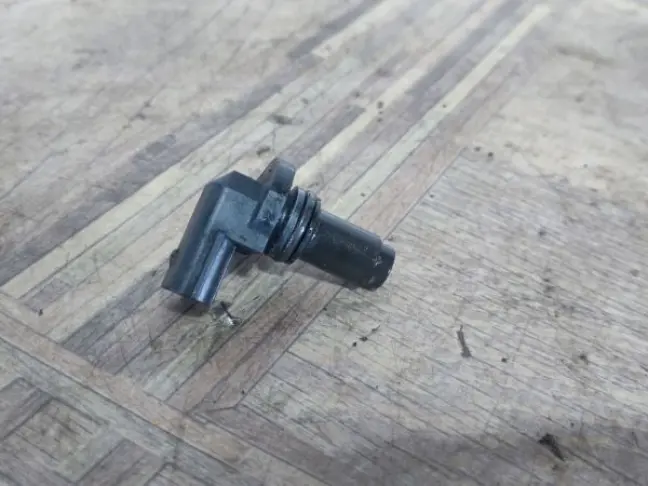 Датчик распредвала Range Rover 09-13 5.0