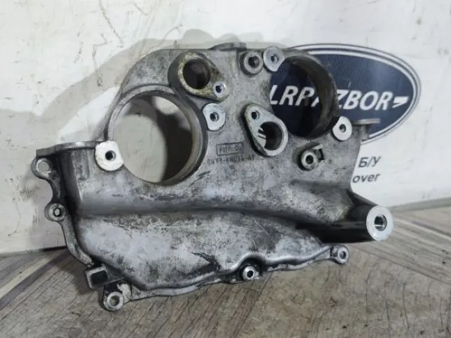 Крышка ГБЦ передняя правая Range Rover 09-13 5.0