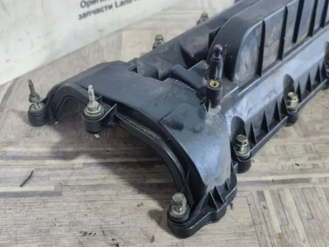 Крышка клапанная правая Range Rover 09-13 5.0