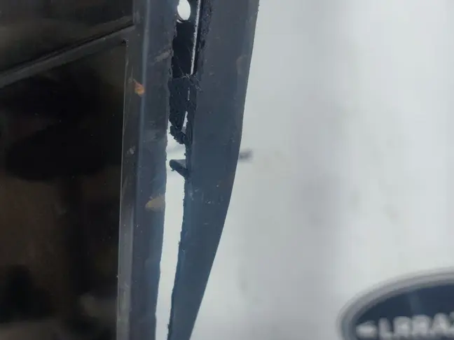 Стекло кузовное глухое правое Land Rover Sport 494