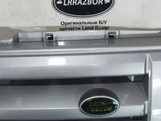 Решетка радиатора Land Rover DISCOVERY 3 L319