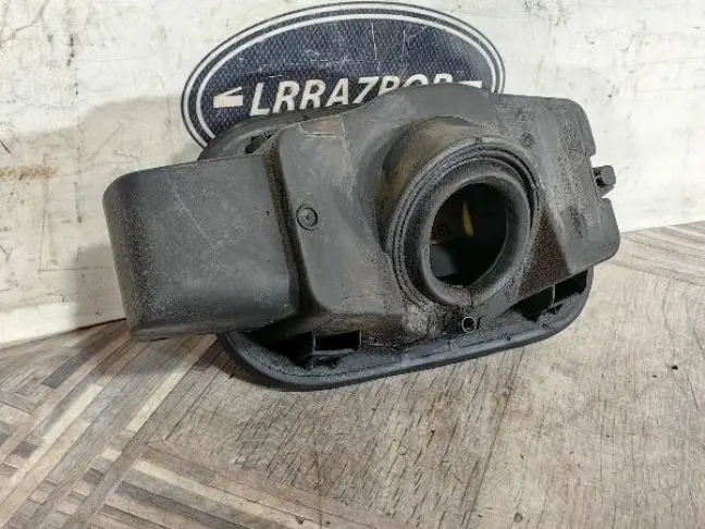 Лючок бензобака Land Rover DISCOVERY 3/4 L319