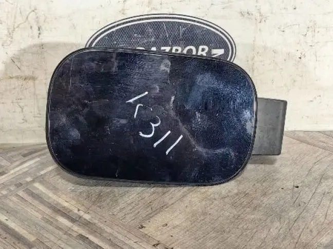 Лючок бензобака Land Rover DISCOVERY 3/4 L319