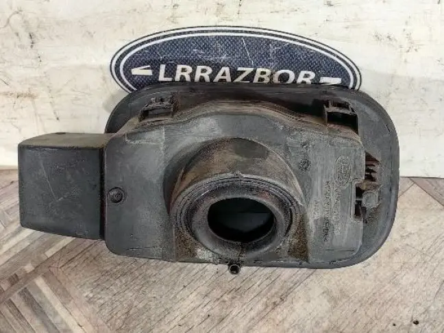 Лючок бензобака Land Rover DISCOVERY 3/4 L319