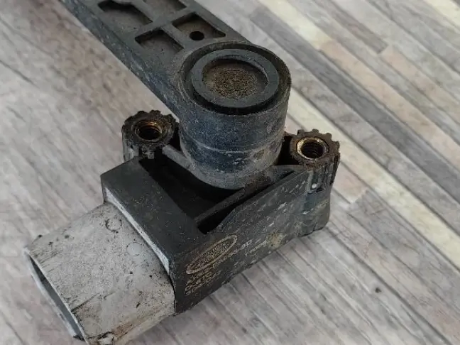 Датчик подвески задний Range Rover 3 L322 09-12