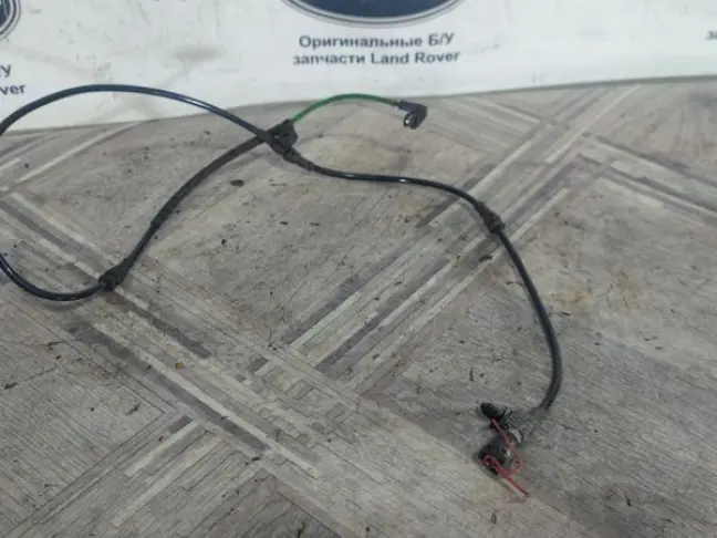 Колодки передние DISCOVERY 3 L319 2.7