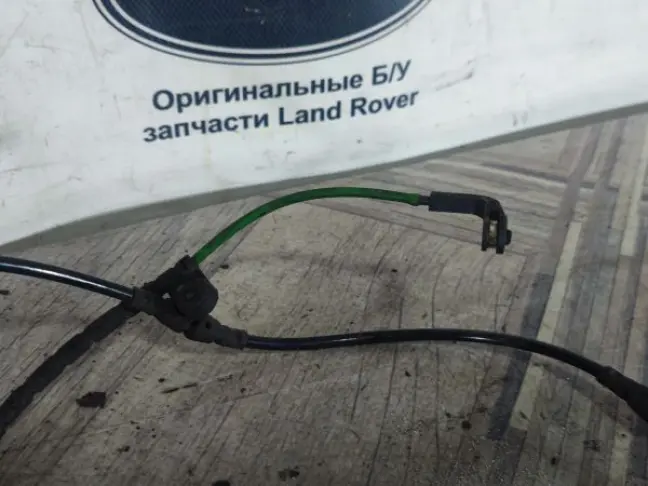 Колодки передние DISCOVERY 3 L319 2.7