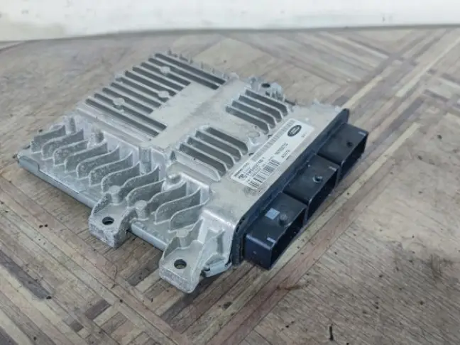 Блок управления двигателем Discovery 3 2.7