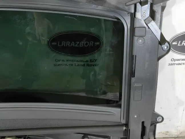 Люк в сборе электрический DISCOVERY 3/4 L319