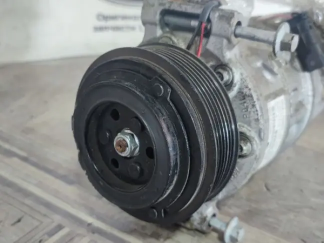 Компрессор кондиционера RR Evoque L538 2.0