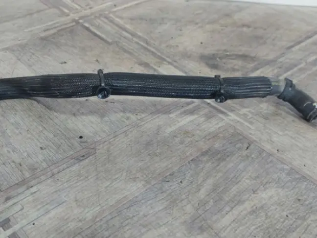 Патрубок охлаждения Range Rover Evoque L538 2.0