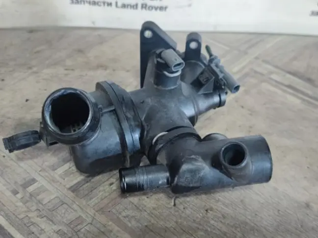 Термостат Range Rover Evoque L538 2.0