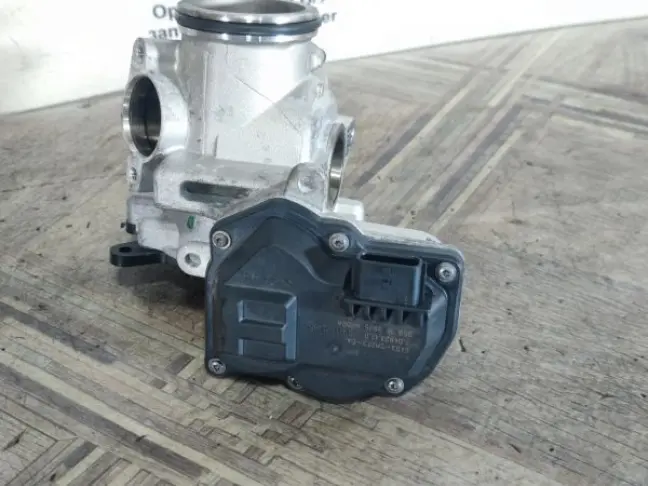 Клапан рециркуляции  Range Rover Evoque L538 2.0