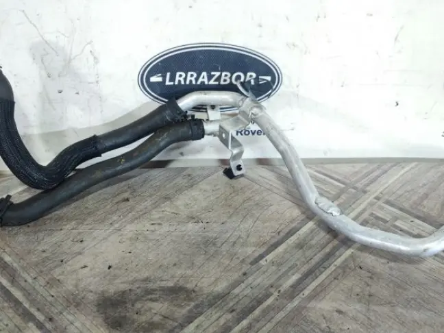 Патрубок охлаждения Range Rover Evoque L538 2.0