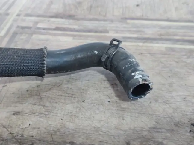 Патрубок охлаждения Range Rover Evoque L538 2.0