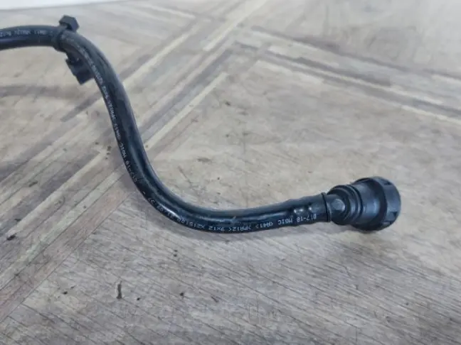 Шланг трубка топливная Range Rover Evoque L538 2.0