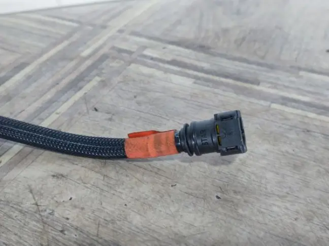 Шланг трубка топливная Range Rover Evoque L538 2.0