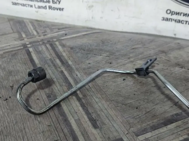 Трубка топливная от рампы Range Rover Evoque L538