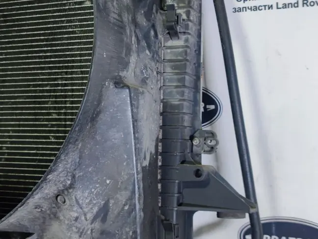 Кассета радиаторов в сборе DISCOVERY 3 L319 05-09