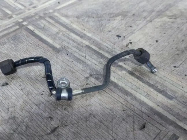 Топливная трубка от ТНВД DISCOVERY 3 L319 2.7