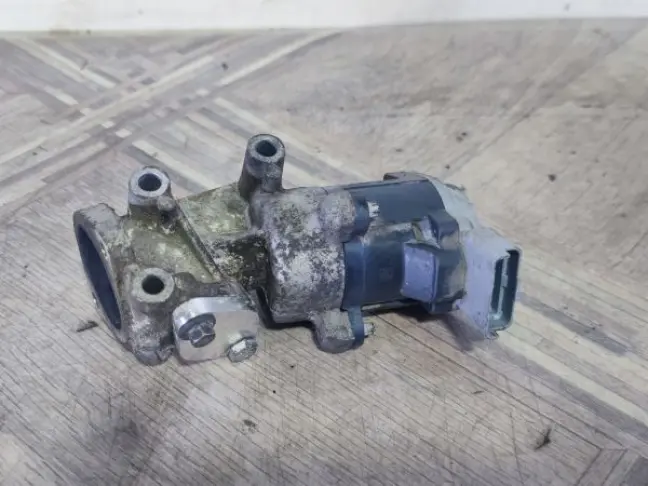 Клапан ЕГР правый Land Rover DISCOVERY 3 L319 2.7