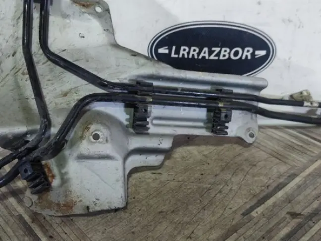 Трубка топливная Range Rover Sport L320 3.6