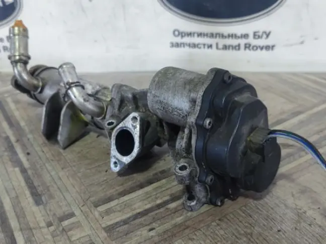 Правый клапан ЕГР Range Rover 3 L322 L320 3.6