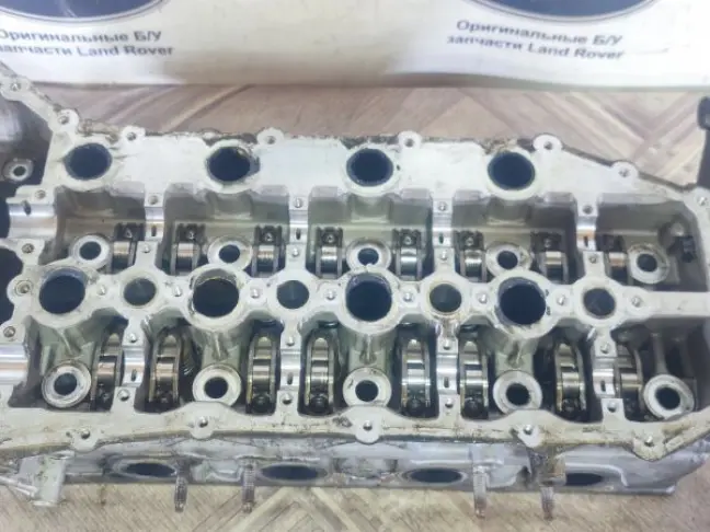 ГБЦ левая в сборе Range Rover L322 4.4 448DT