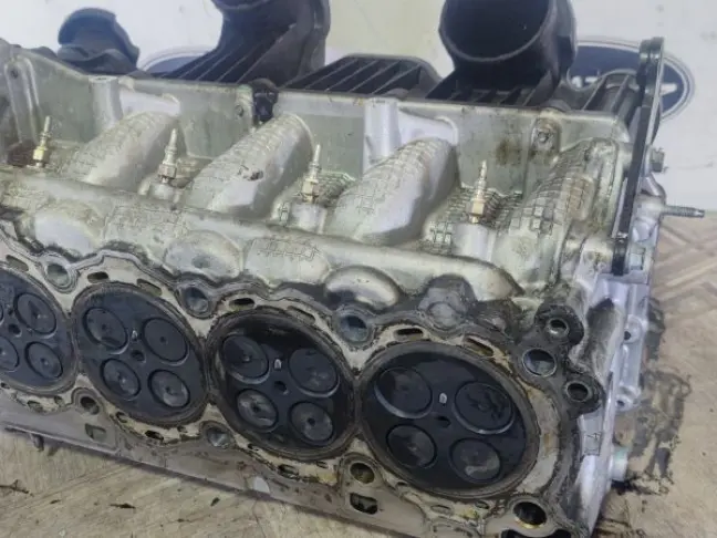 ГБЦ правая в сборе Range Rover L322 4.4 448DT