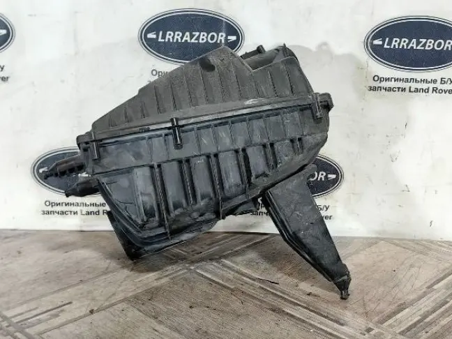 Корпус воздушного фильтра левый Range Rover L322