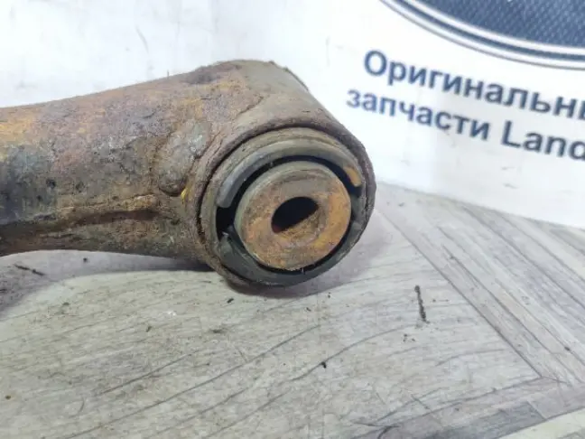 Рычаг передний нижний правый Land Rover Sport L320