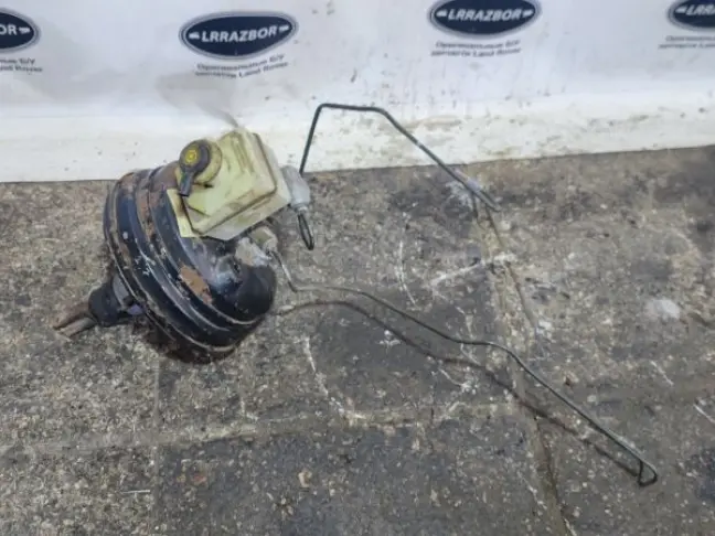 Вакуумник тормозной DISCOVERY 3 L319 05-09