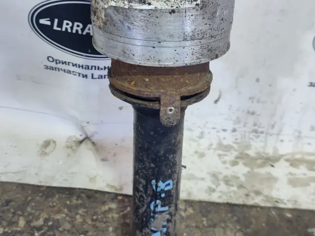 Пневмостойка передняя Land Rover Sport L320 09-13