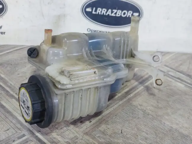 Бачок расширительный Range Rover Sport L320