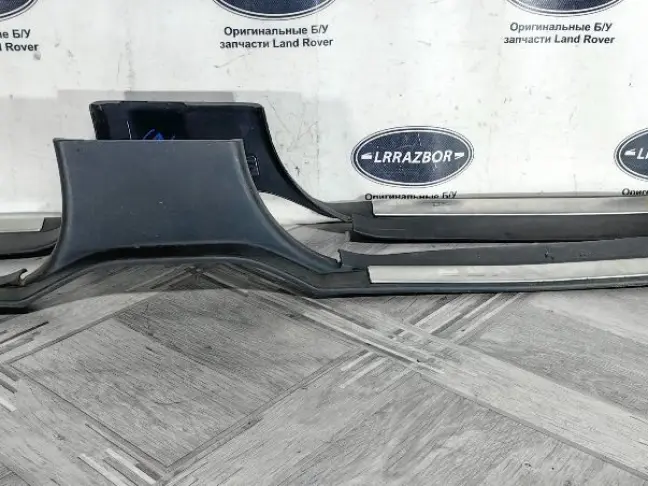 Накладка порога комплект Range Rover Sport L320