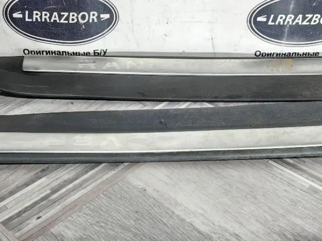 Накладка порога комплект Range Rover Sport L320