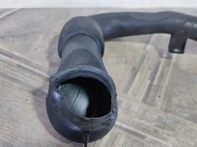 Патрубок турбины правый Range Rover Sport 3.0