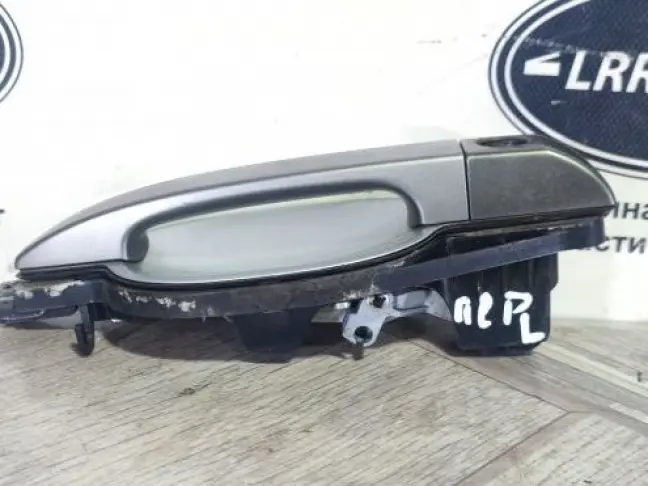 Ручка двери передняя левая Range Rover L322