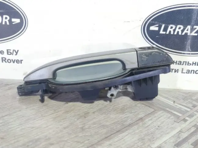 Ручка двери передняя левая Range Rover L322
